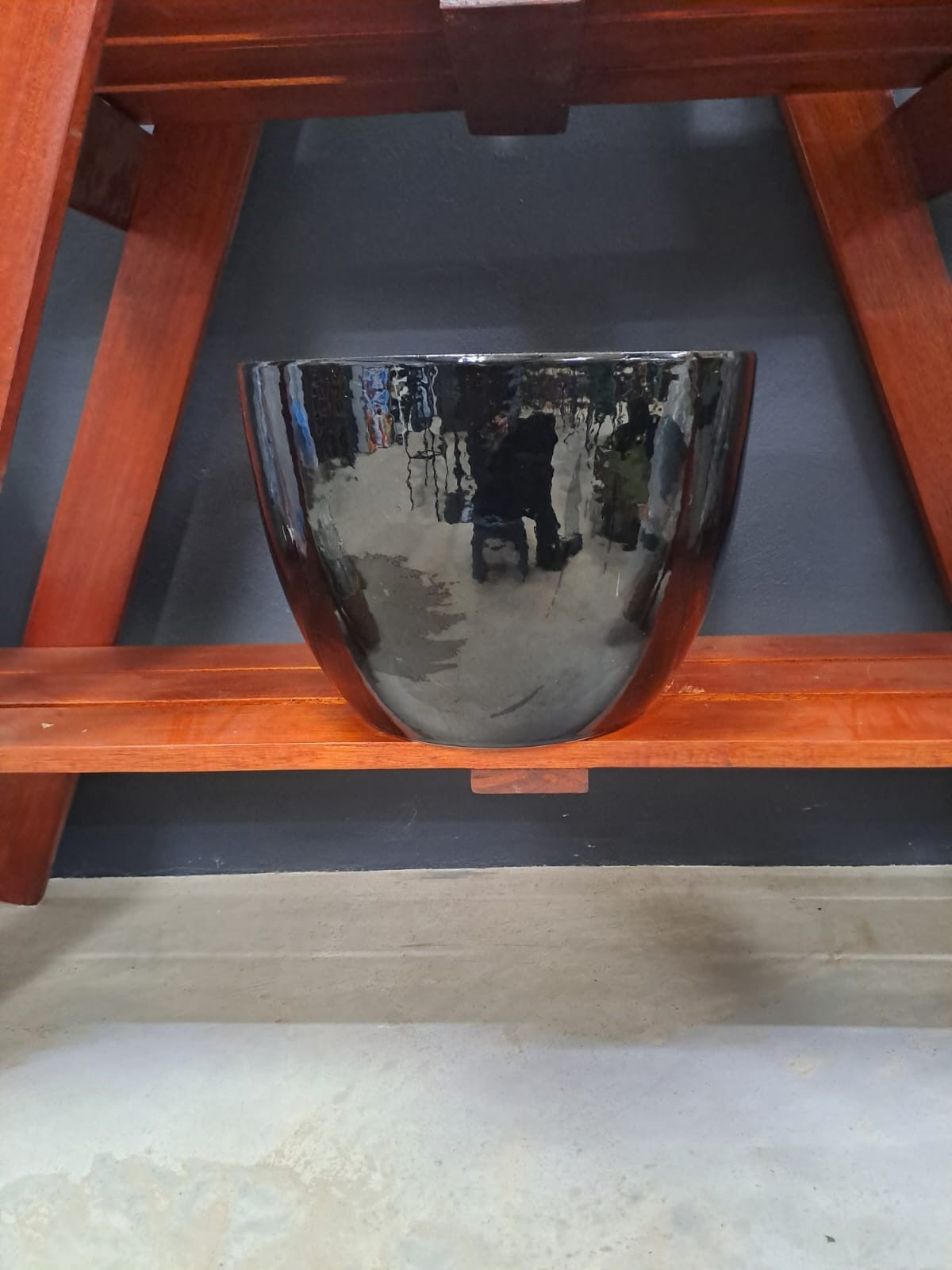 GLAZED CERAMIC ROUND POT 41X30