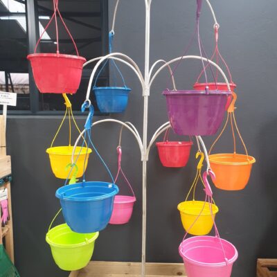 PLASTIC HANGING BASKET VARIOUS 25CM