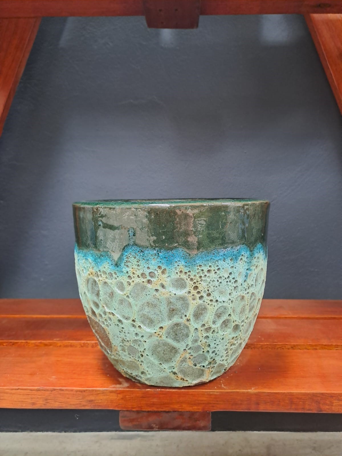 GLAZED CERAMIC ROUND POT 29X24