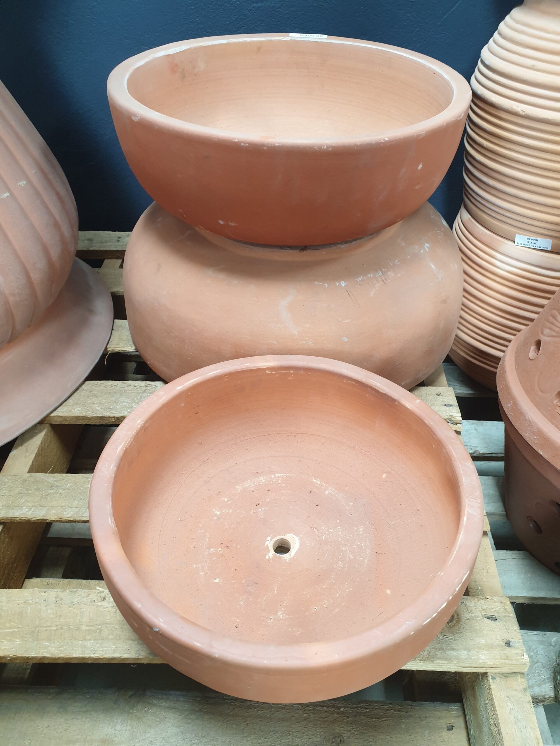 TERRACOTTA FLOWER POT (32CM X 13CM)
