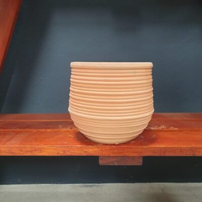WW WAVE LINED TERRACOTTA POT (14CM X 18CM)